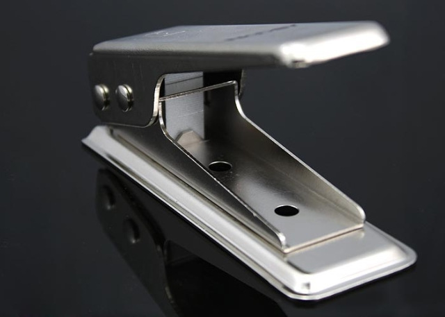 Pince pour cartes SIM - Ref 308510 Image 1