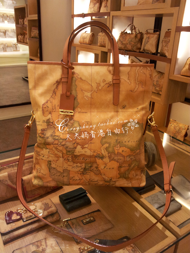 香港代购alviero martini/意大利马天尼地图包d033小票正品