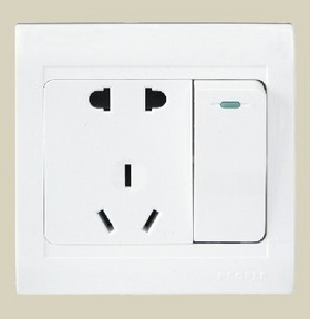 [5折团购]人民电工 开关插座 R86-C 一开五孔开关 二三极五孔插座