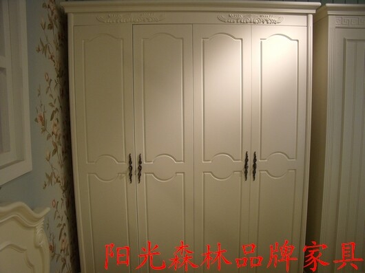 田园欧式风实木烤漆衣柜家具