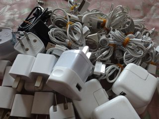 iphone4s 4 iphone5 5s数据线 苹果数据线 正品 低价销售