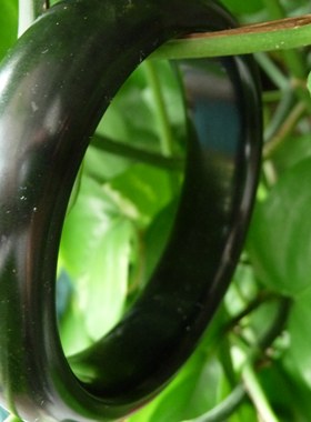 新疆玛纳斯碧玉手镯18mm宽条直径55mm 包邮