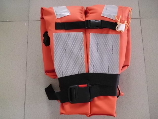 矶钓鱼服马甲成人专业游泳手CCS救生衣大浮力背心水库湖海