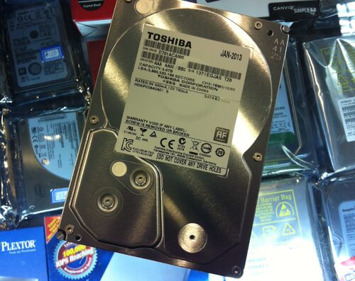 东芝3tb7200转单碟台式机硬盘
