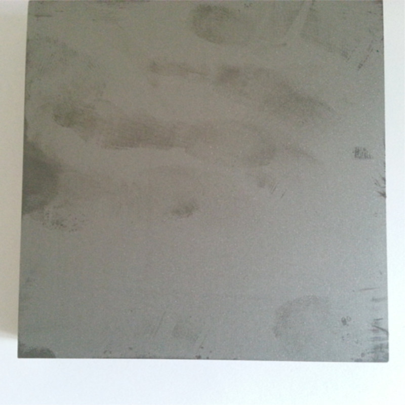 各牌号板材、圆钢，大量库存，品质保证。钢材毛料裁切正常可当天发货。后续可提供光/精板加工-淬火-研磨，一条龙专业化服务！ 价格只是标题，请即时联系客服报价