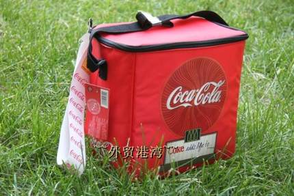 CocaCola 可口可乐中号冷藏包/冰包/保温包/便当包/妈咪包