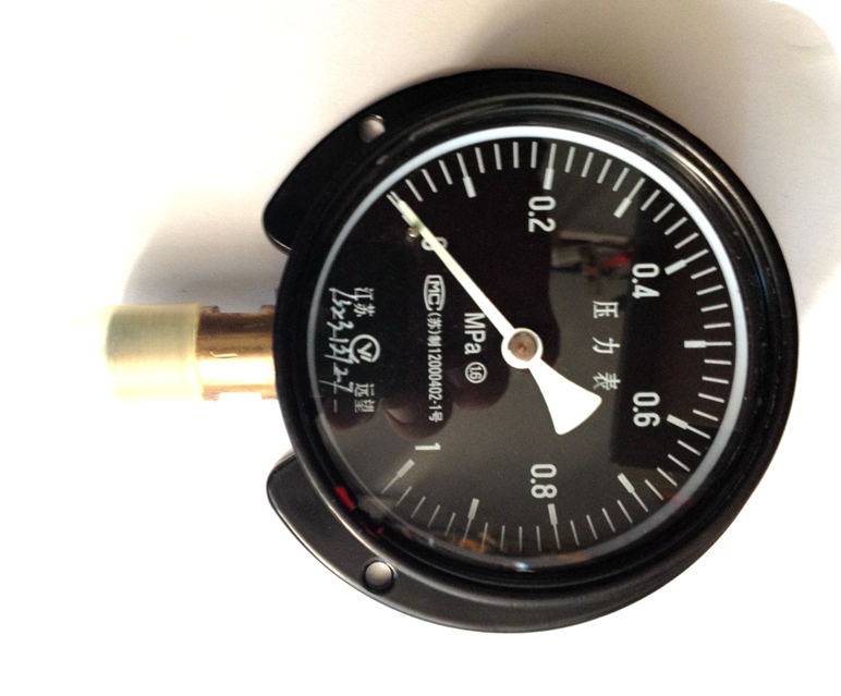 精品促销yc-75t船用径向带边压力表