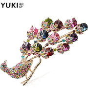 YUKI brooch women luxury corsage jumper pin Crystal Peacock design silk scarf ring lover gifts