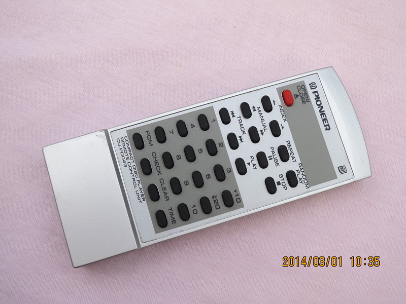 全新 先锋/  CU-PD043 通用型CD机遥控器 国产