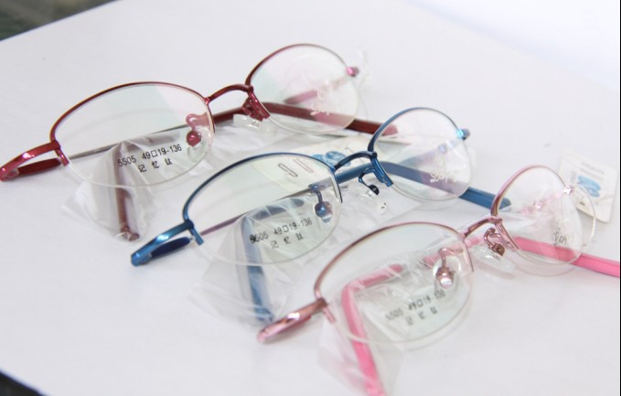 中国龙记忆半框近视眼镜架 折不断镜腿 时尚男女款红粉蓝色眼镜框