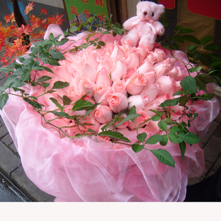 花店订花送花 上海鲜花速递同城 冲5钻送小熊 上海实体鲜花店
