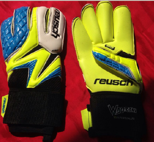 Gants de football - Ref 2600881 Image 1