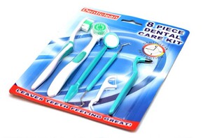 9.9元包邮 口腔护理八件套 送左旋360咖啡