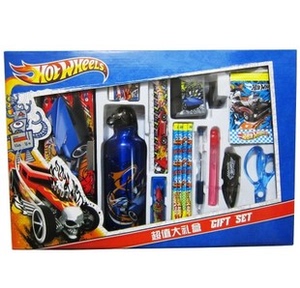 正品特价风火轮文具大礼盒 儿童文具套餐 新年送礼大礼包