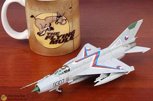 HM 收藏家 HA0140 1/72 捷克 MIG-21 MF 战斗机 测试 试验中队