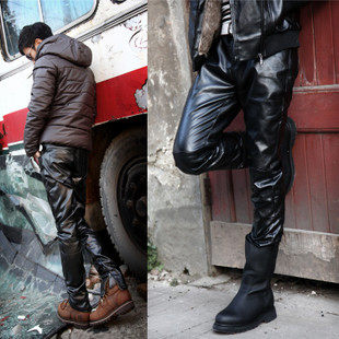 Pantalon cuir homme serré pour jeunesse - Ref 1488847 Image 1