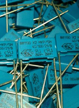 EPCOS B81130B1473M 47nf 0.047uf 275vAC 760VDC 原装薄膜电容