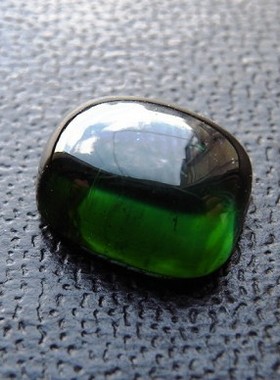 【寂寞五岁】枕形 绿碧玺戒面裸石2.7ct