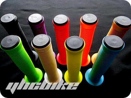 Poignées de vélo - Ref 2345348 Image 1