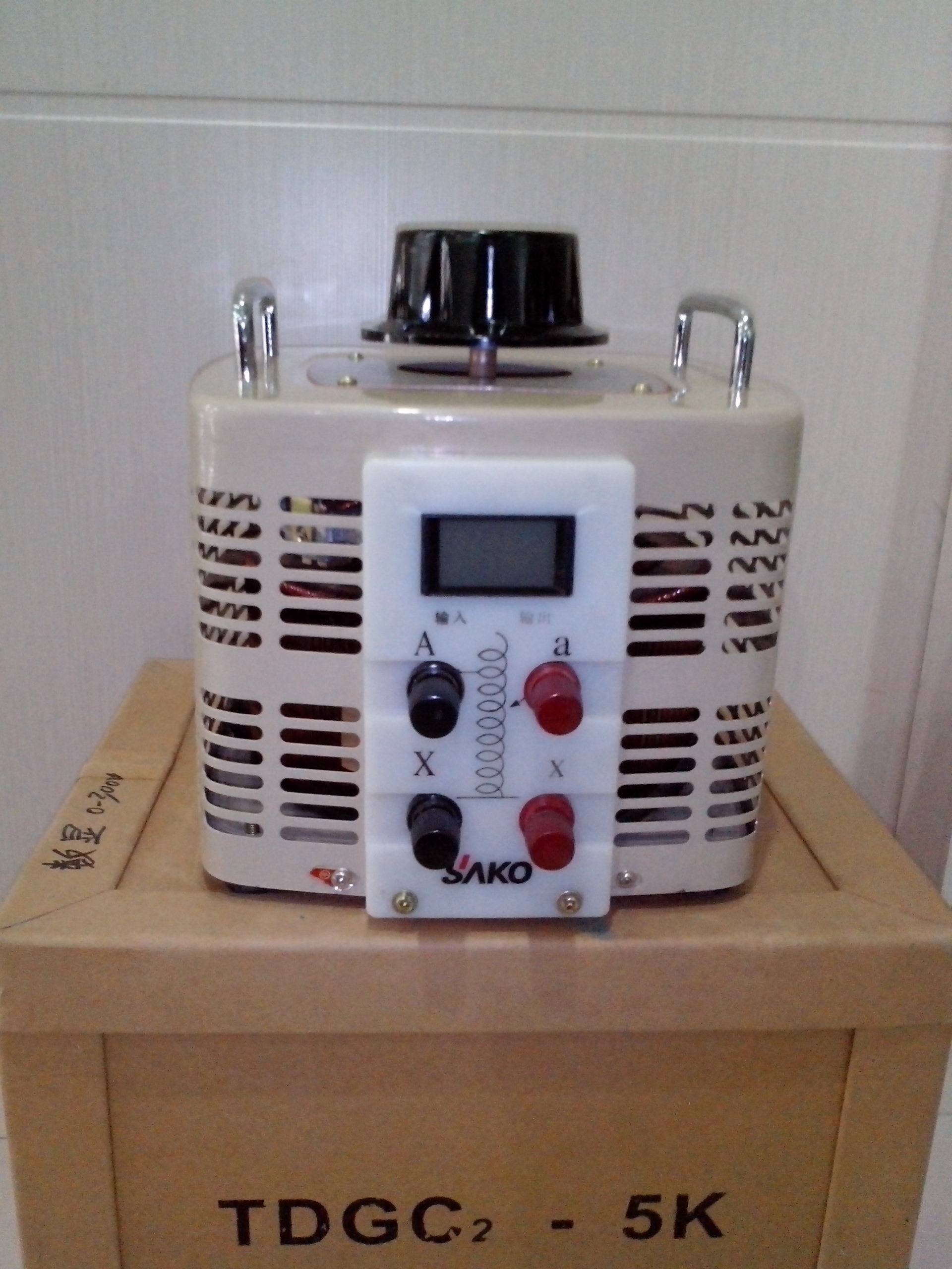三科调压器7000W液晶数显交电子变压器