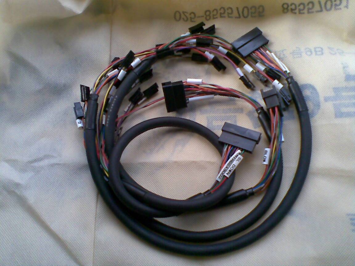 YAMAHA贴片机电磁阀整组插头线8条 KM1M66E2002 / KM1M66A9002