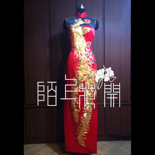 红色绣凤凰旗袍 结婚旗袍 手工刺绣 陌上花开高级定制