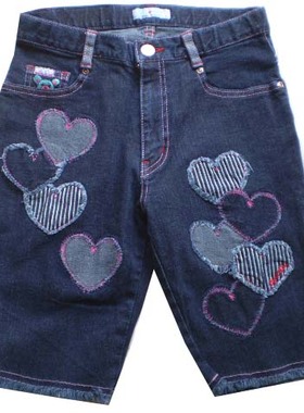 日单ANGEL BLUE深蓝色贴绣爱心牛仔中裤140-R