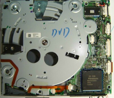 阿尔派前置六碟DVD机芯 宝马 奔驰 阿库拉 本田欧歌