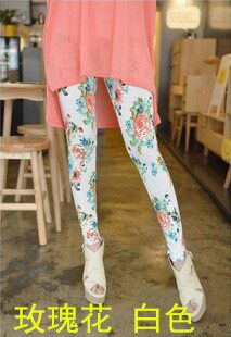 丝袜美姬 韩国玫瑰花 复古印花打底裤 牛奶丝薄弹力九分铅笔裤