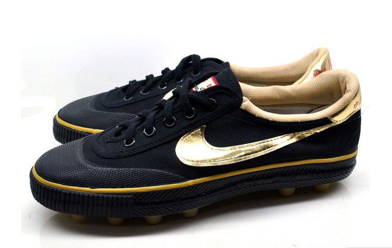 Chaussures de football - Ref 2445948 Image 1
