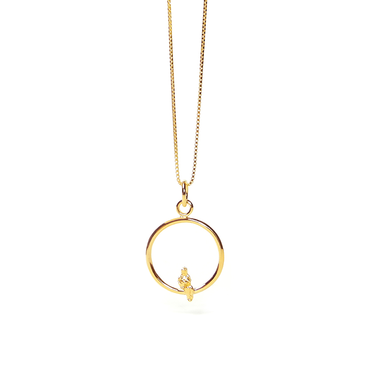 yeah jewelryСÈ˹úµÄÃÎß½ <×øÔÚÔÂÁÁÉÏ>925ÒøÏîÁ´Å®¶Æ½ðÓÅÑÅÏÖ»õ