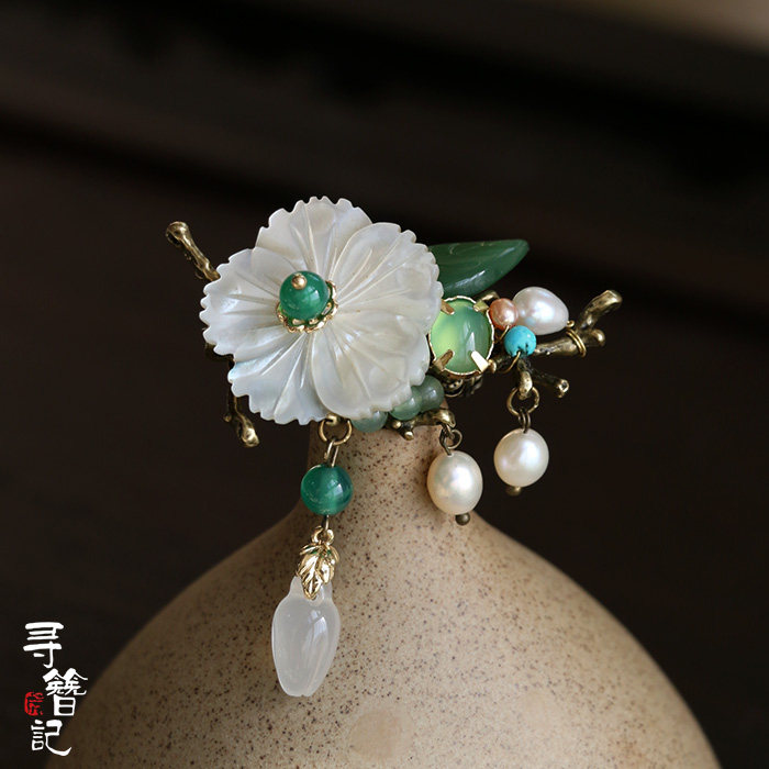 Broche femme en Nacre - Ref 1173584 Image 1