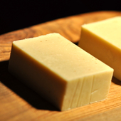 奢华美肤滋润凝脂手工皂天然洁面皂精油皂 留兰香 海伦珍选 人参