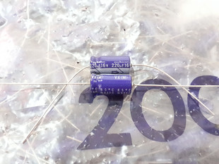 日本尼吉康 发烧胆机 轴向卧式 电解电容 16V220UF 220UF16V 8*16