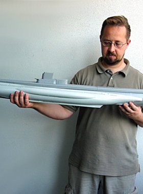 德国REVELL利华/威望 05047 1/72美国加托级潜艇USN Gato 模型