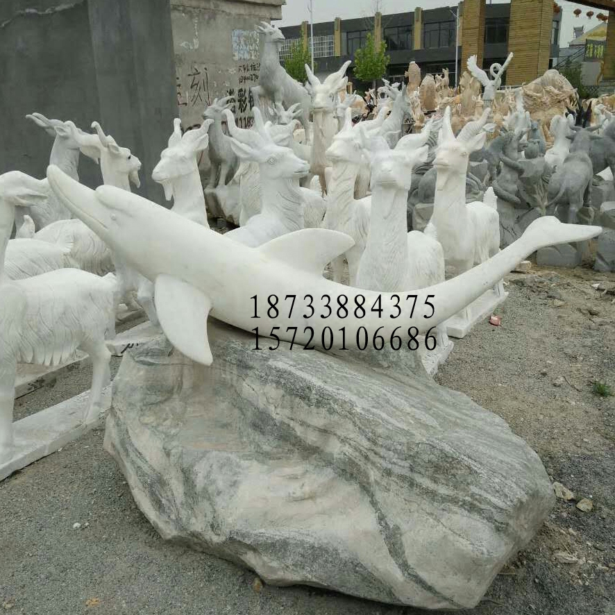石雕海豚喷水广场公园海豚吐水景观汉白玉海豚石雕喷泉摆件流水