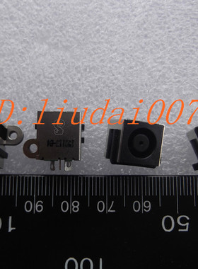 戴尔DELL 14R 17R N4010 N4110 N4120 N7010 N7110 M4110电源接口