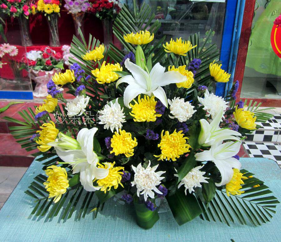 白菊黄菊丧事 祭奠 清明节 祭祀花圈悼念葬礼 西安鲜花配送凤栖山