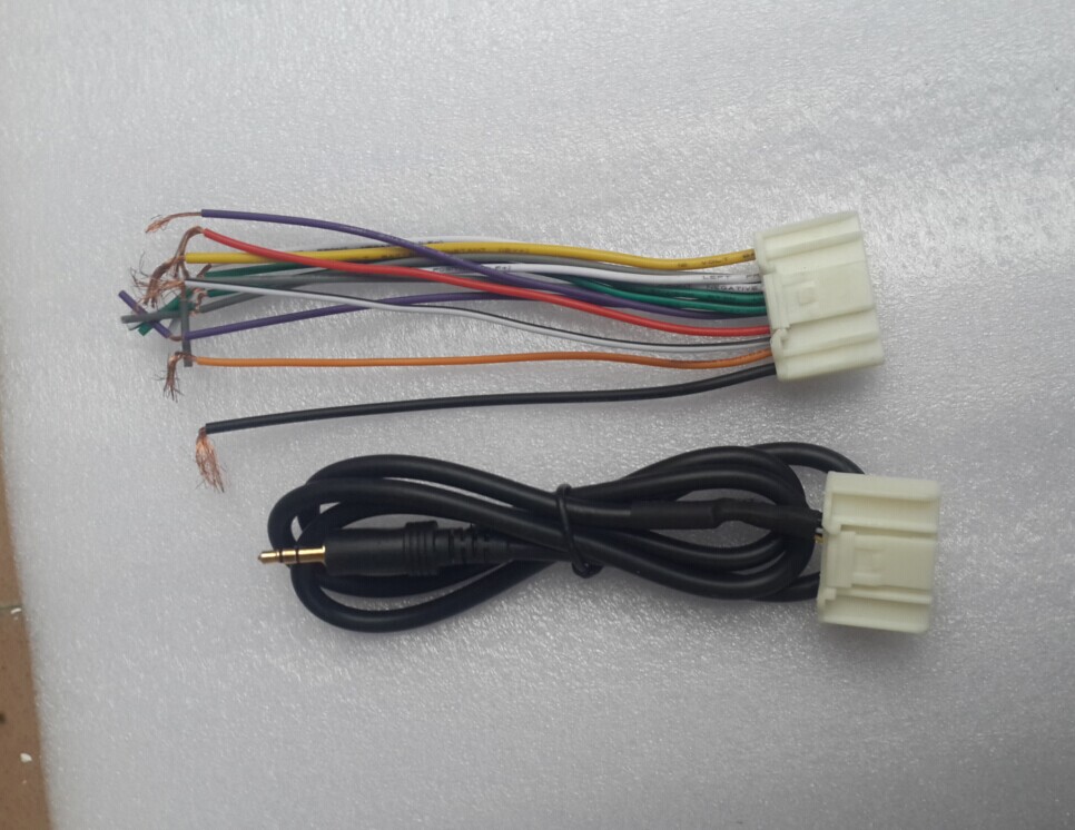 斯巴鲁傲虎CD机aux尾线家用音响