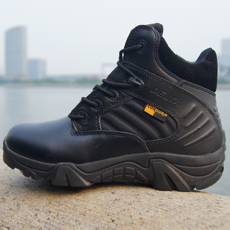 Boots militaires pour homme en cuir - Ref 1398738 Image 1