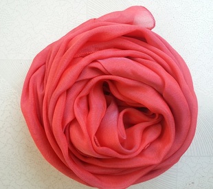 西瓜红莹光粉真丝丝巾桑蚕丝女士春秋冬保暖围巾防晒披肩薄纱巾