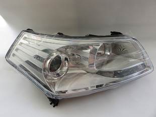 适配一汽奔腾B70大灯 奔腾b70 奔腾B70  前大灯 前照灯 大灯 正品