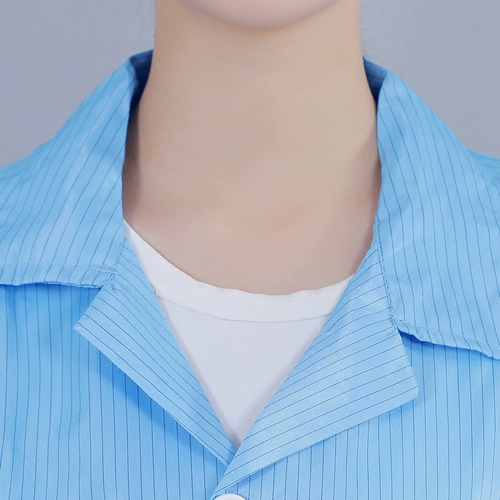 Статическая рабочая одежда с шляпой с шляпой мужчина и женщинами из пыли мастерская, мастерская без пыль