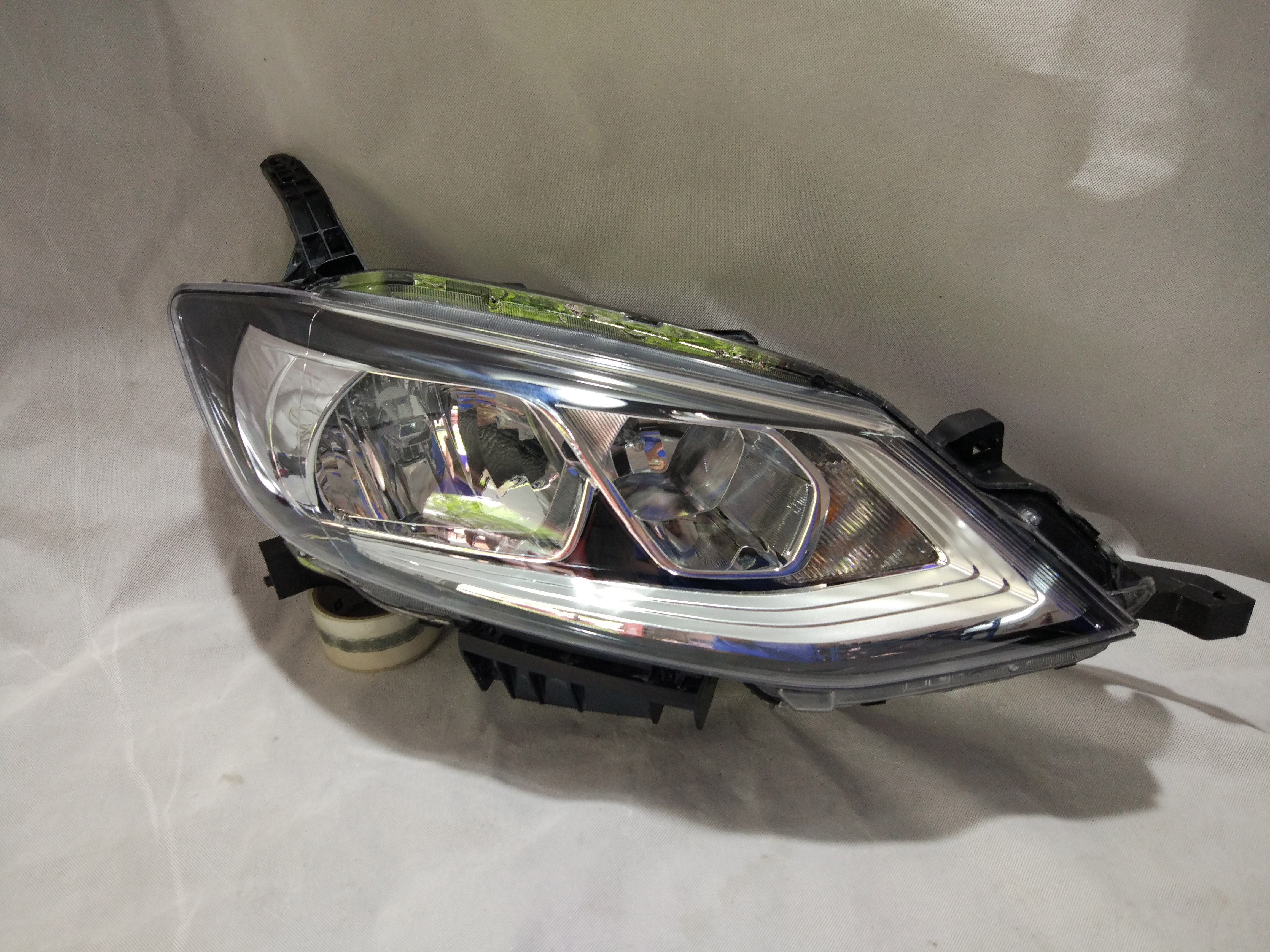 16骐达大灯总成卤素前照大灯拆车大灯原厂配件不带led日行灯二手