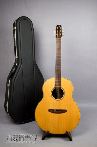 内田光広 大师手工吉他 1994年制 Model U sitka 沁音原声