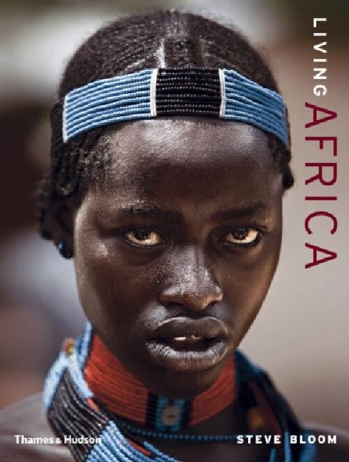 【预订】Living Africa (Limited Edition with ...
