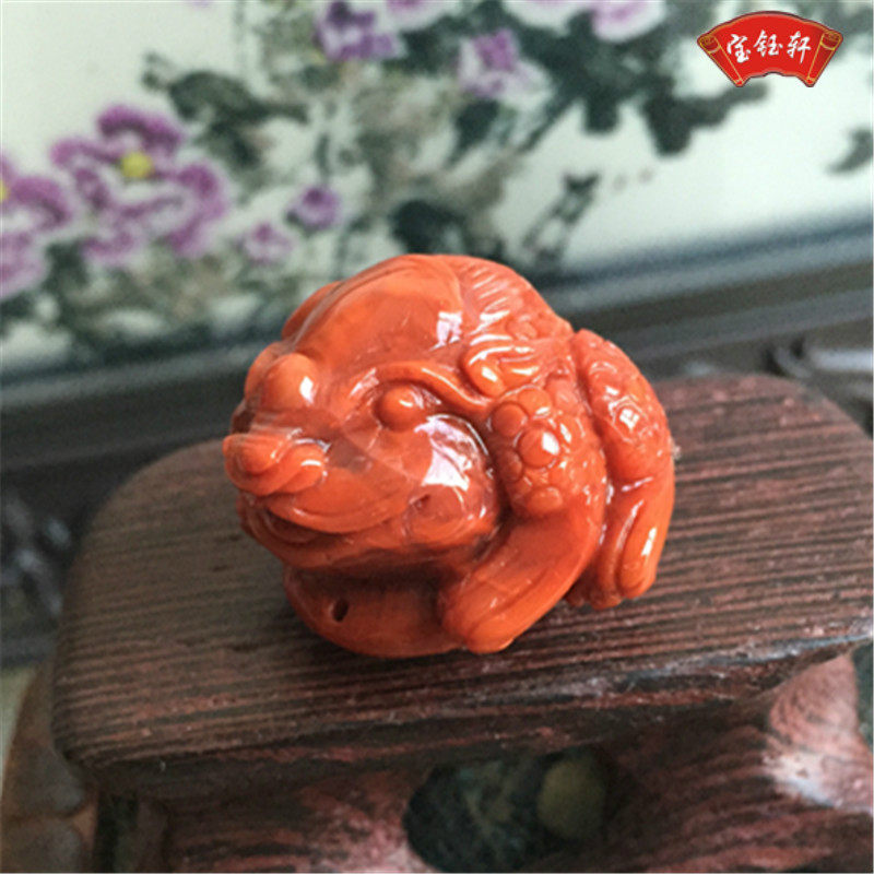 天然川料南红玛瑙三脚金蟾吊坠雕件 柿子红瑞兽雕刻挂饰项坠