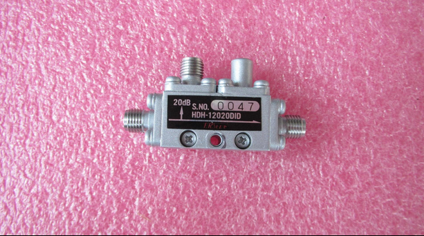 日本广濑 HRS 6-16GHz 20dB SMA RF射频微波同轴定向耦合器 定向耦合器 型号：HDH-12020DID 工作频率： 6-16GHz 插入损耗(MAX)：0.3dB 最大平均功率：100瓦 耦合度：20dB 接头： SMA母