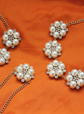 大珍珠花朵短款毛衣链