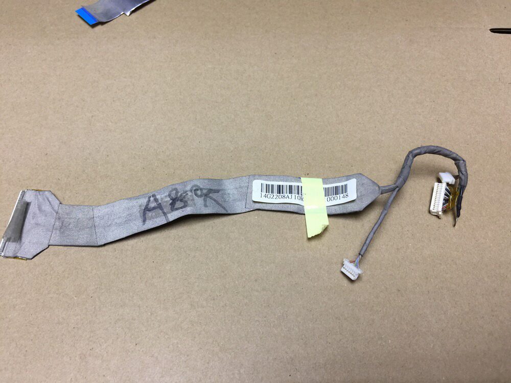 华硕A8S A8J Z99S X81S z99n a8h Z99J Z99H A8M X80 Z99M屏 排线